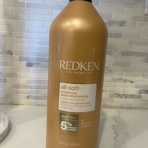 Redken All Soft Conditioner - Tan